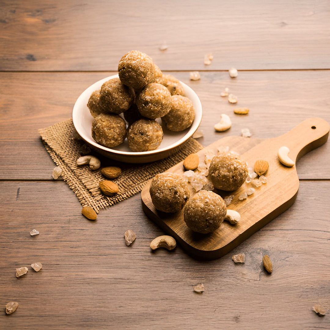 Dink Ladoo (Gond Ladoo)